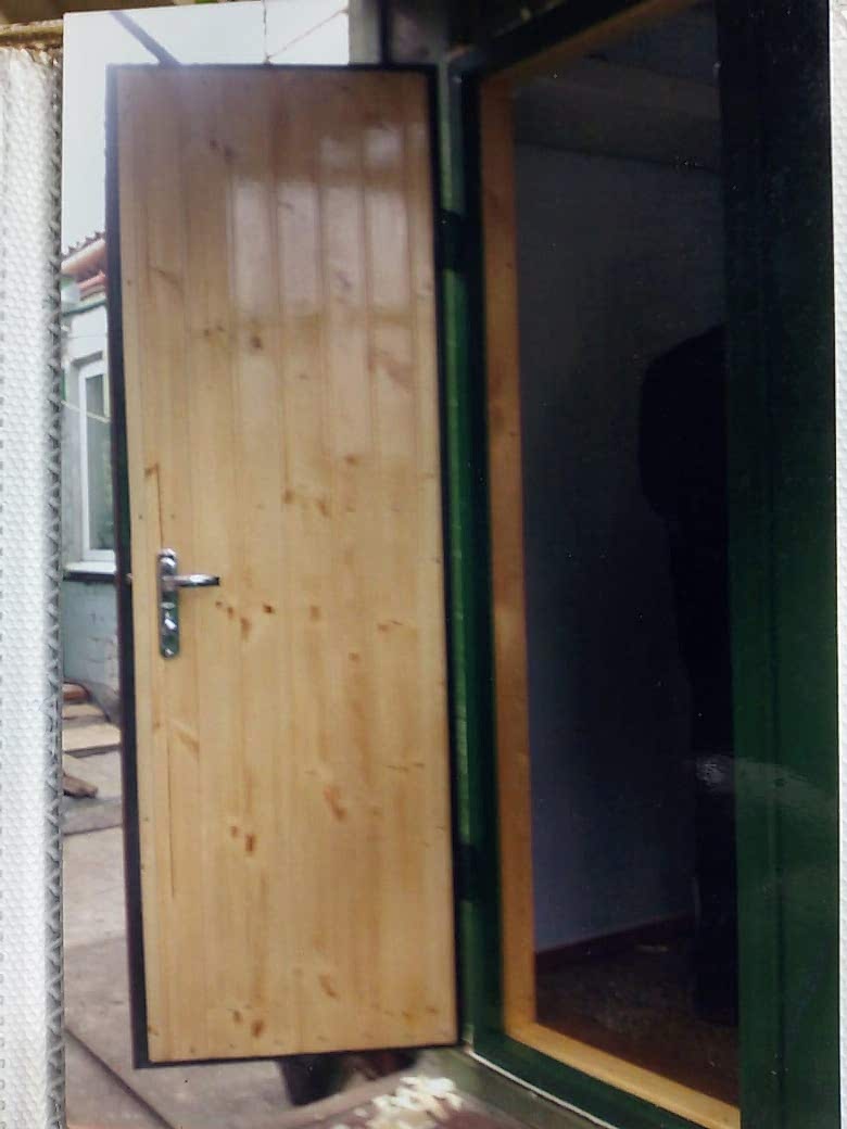 Изготовление металлических дверей